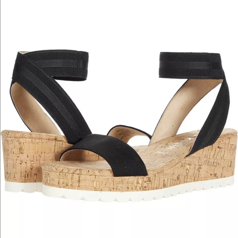 Anne Klein Aknoa Sandal, Size 7